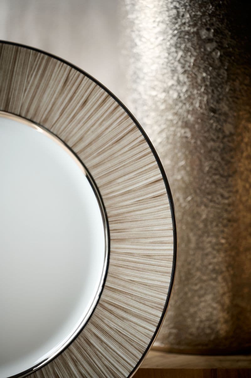Carbone — 10